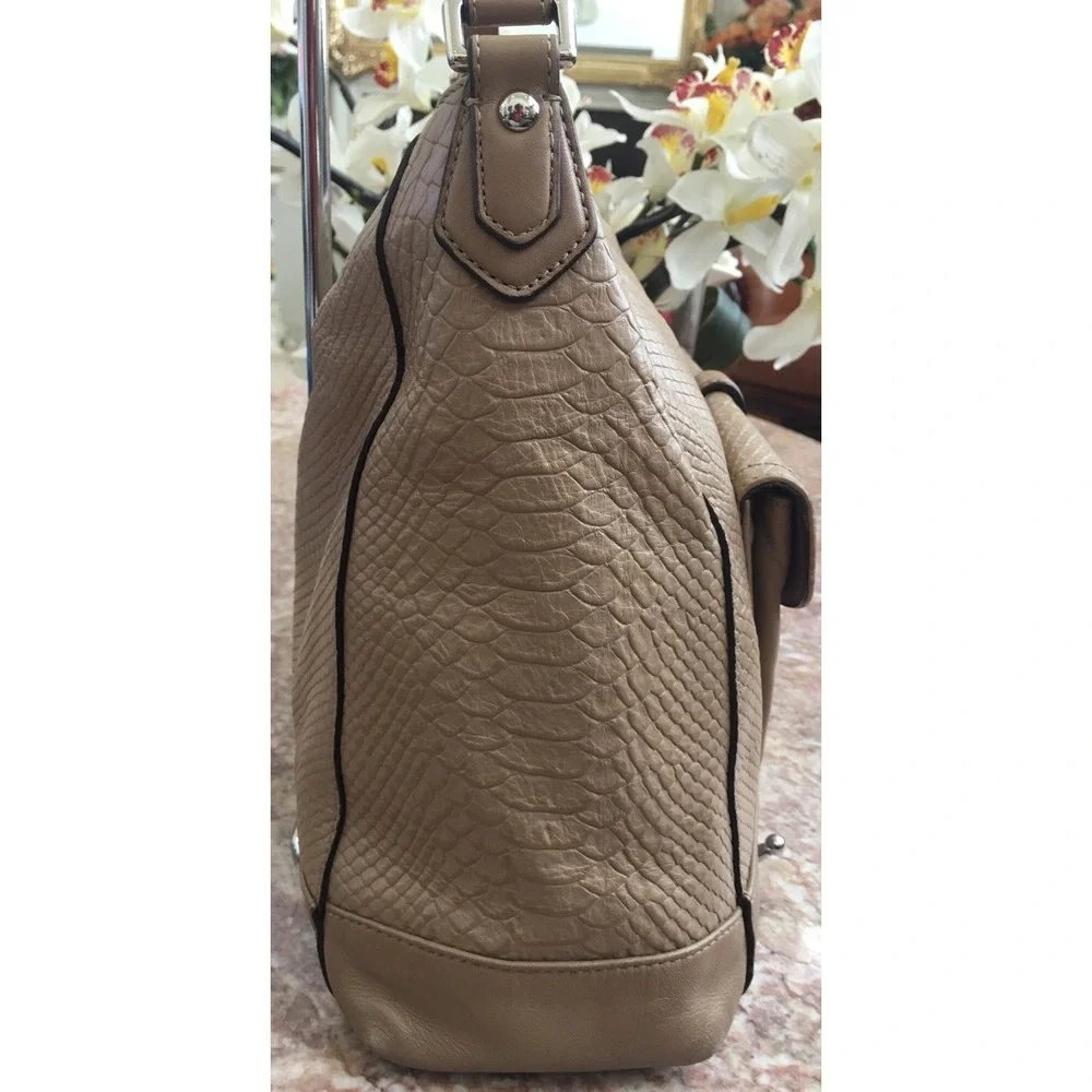 Coach‎ Charlie Python Beige Leather Hobo Satchel Shoulder Handbag Purse F31283